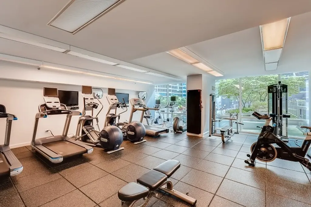 505 North Mcclurg Court Chicago IL 60611