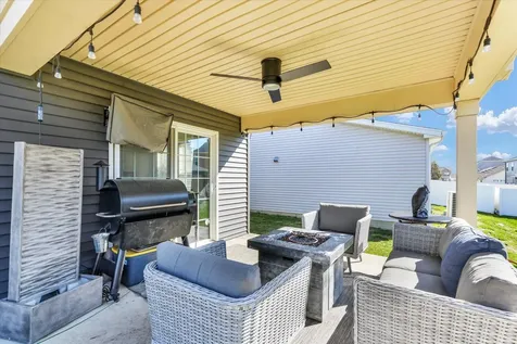 407 Bardeen Lane Champaign IL 61822