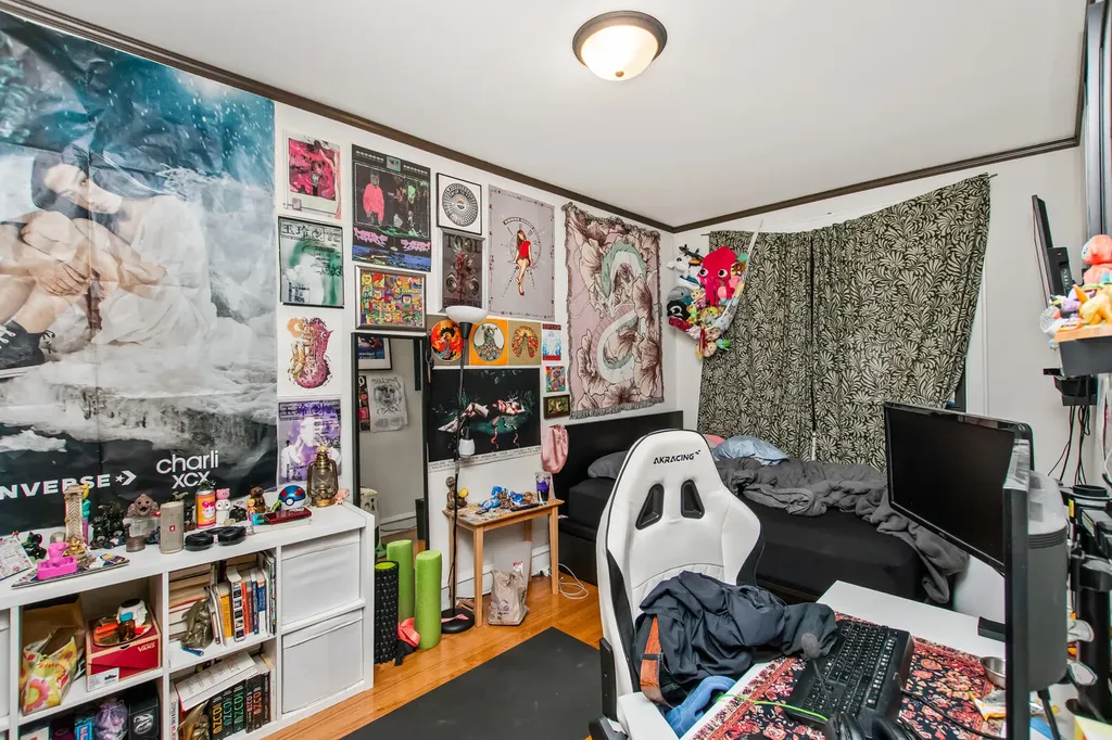3248 North Lincoln Avenue Chicago IL 60657