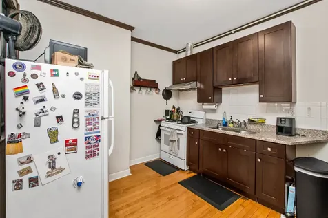 3248 North Lincoln Avenue Chicago IL 60657