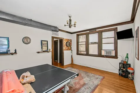 3248 North Lincoln Avenue Chicago IL 60657