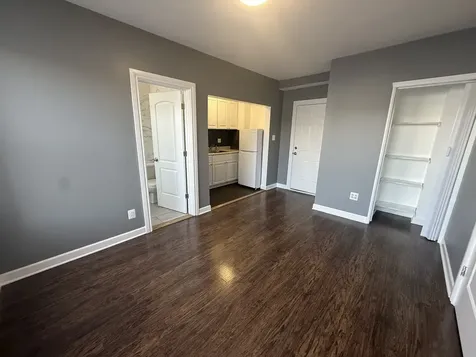 3420 West Irving Park Avenue Chicago IL 60618
