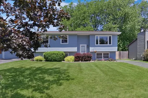 471 Linden Lane Antioch IL 60002