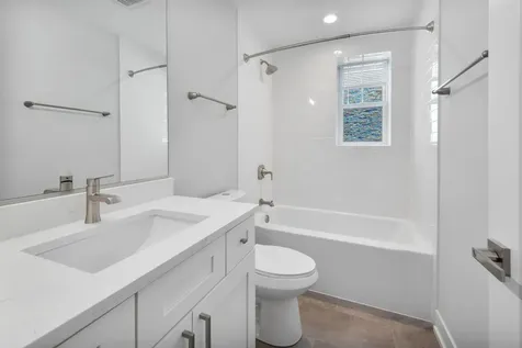 4626 North Ashland Avenue Chicago IL 60640