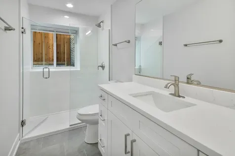 4626 North Ashland Avenue Chicago IL 60640