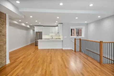 4626 North Ashland Avenue Chicago IL 60640