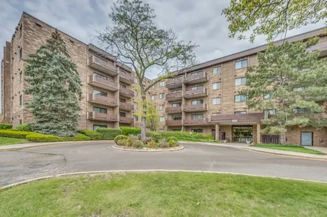 720 Wellington Avenue Elk Grove Village IL 60007
