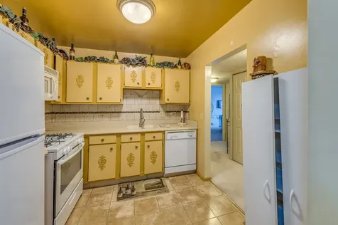 720 Wellington Avenue Elk Grove Village IL 60007