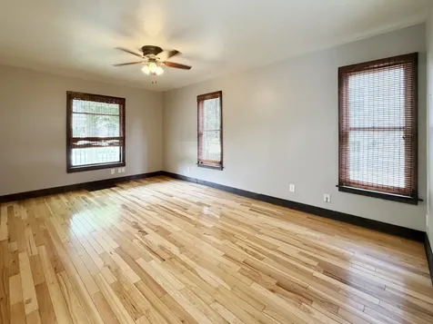 26 Monroe Avenue Elgin IL 60123