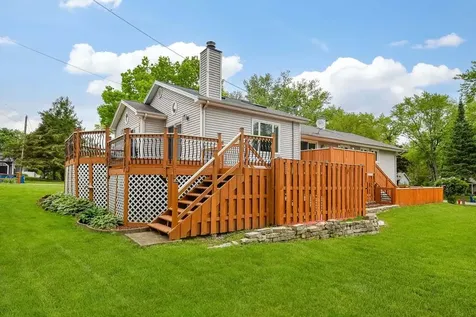 110 Oakwood Lane Bartlett IL 60103