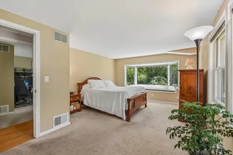 6511 Sands Road Crystal Lake IL 60014