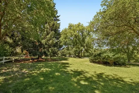 6511 Sands Road Crystal Lake IL 60014