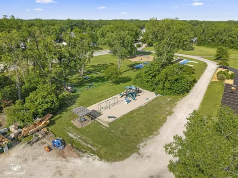 157 Fossil Cove Lane Wilmington IL 60481