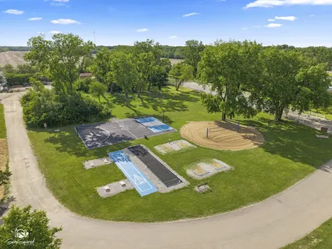 157 Fossil Cove Lane Wilmington IL 60481