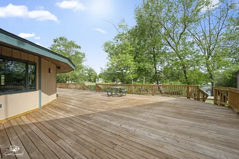 157 Fossil Cove Lane Wilmington IL 60481