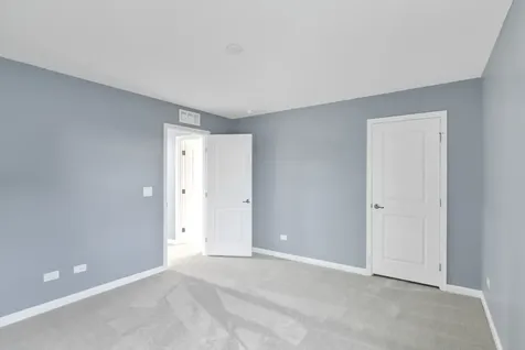 305 Cronin Boulevard Shorewood IL 60404