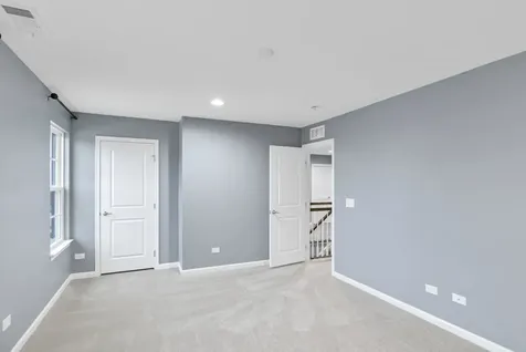 305 Cronin Boulevard Shorewood IL 60404
