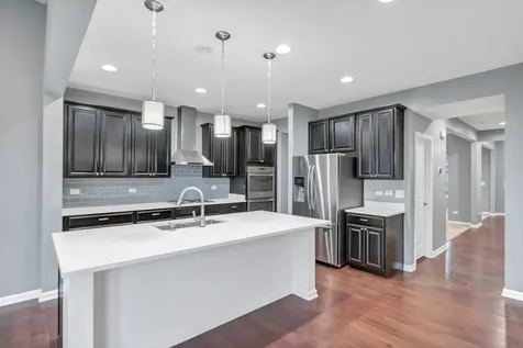 305 Cronin Boulevard Shorewood IL 60404