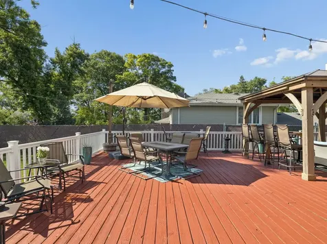 10225 South 86th Court Palos Hills IL 60465