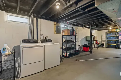 3507 38TH Street Moline IL 61265