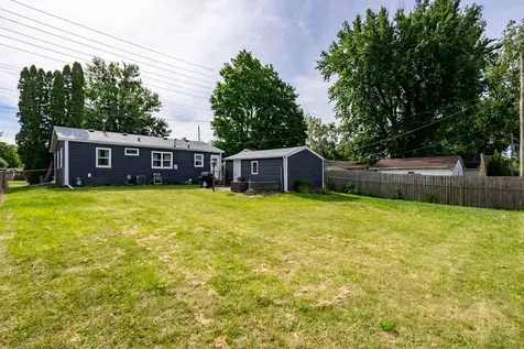 3507 38TH Street Moline IL 61265