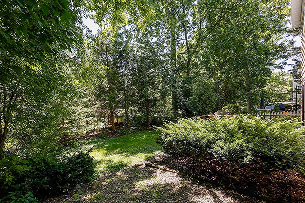 673 North Park Boulevard Glen Ellyn IL 60137