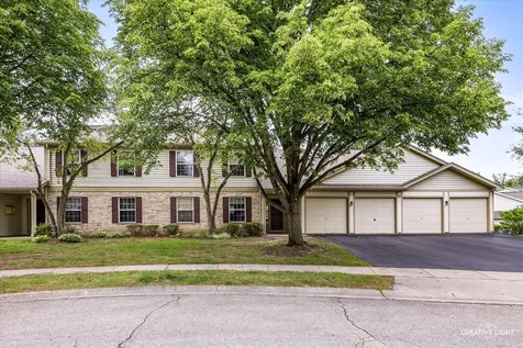 1103 Stratford Court Elgin IL 60120