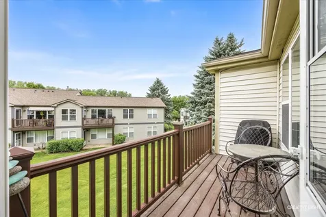 1103 Stratford Court Elgin IL 60120