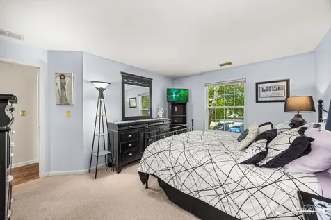 1103 Stratford Court Elgin IL 60120