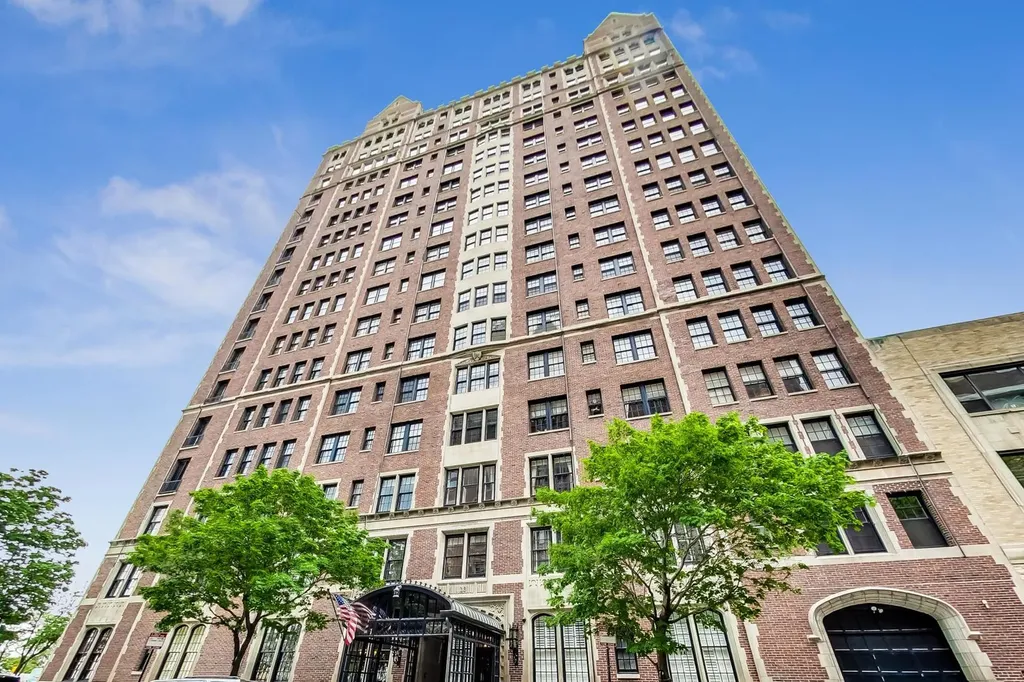 1120 North Lake Shore Drive Chicago IL 60611