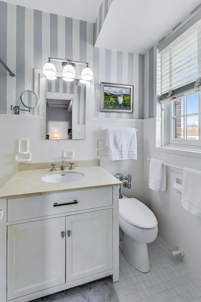 1120 North Lake Shore Drive Chicago IL 60611
