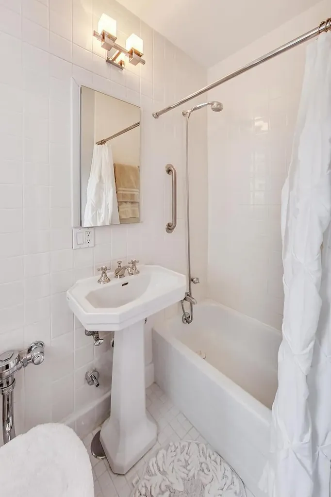 1120 North Lake Shore Drive Chicago IL 60611