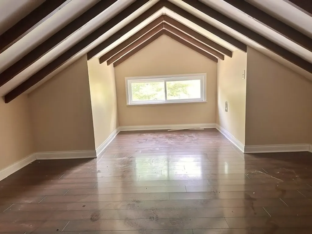 7949 South Manistee Avenue Chicago IL 60617