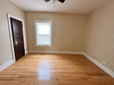 7949 South Manistee Avenue Chicago IL 60617