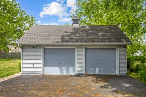 5502 Kenosha Street Richmond IL 60071