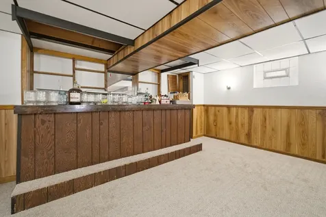 10817 South Avenue G Chicago IL 60617