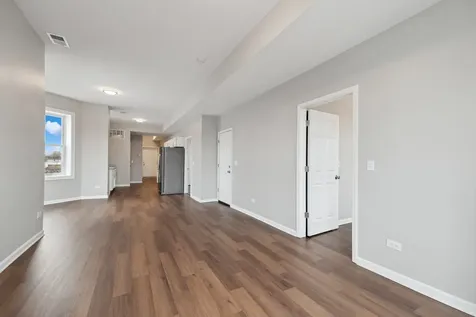 6122 South Champlain Avenue Chicago IL 60637