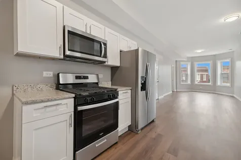 6122 South Champlain Avenue Chicago IL 60637