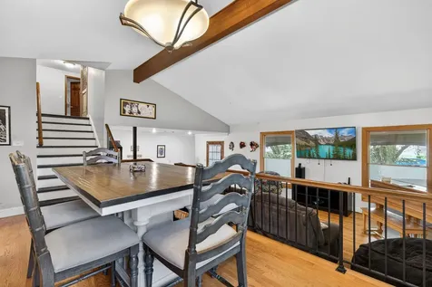 712 Pawnee Lane Naperville IL 60563