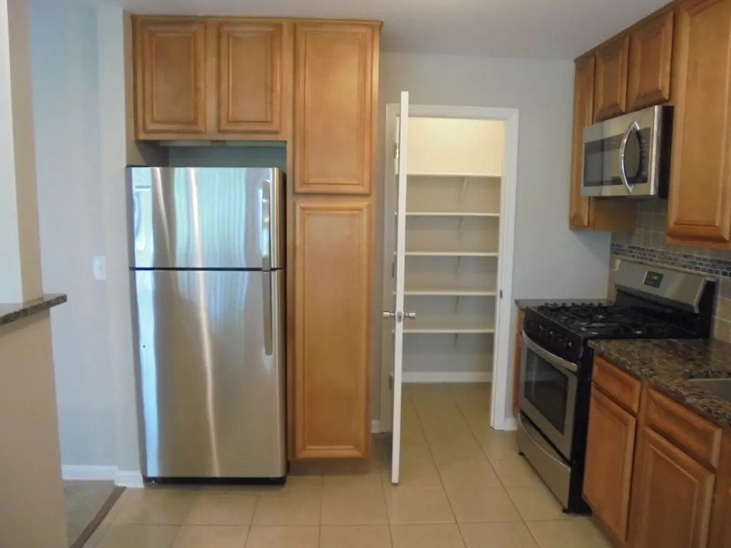 4730 Calvert Drive Rolling Meadows IL 60008