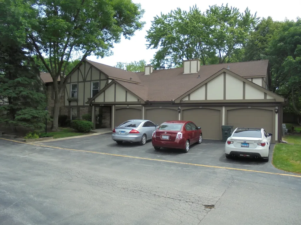 4730 Calvert Drive Rolling Meadows IL 60008