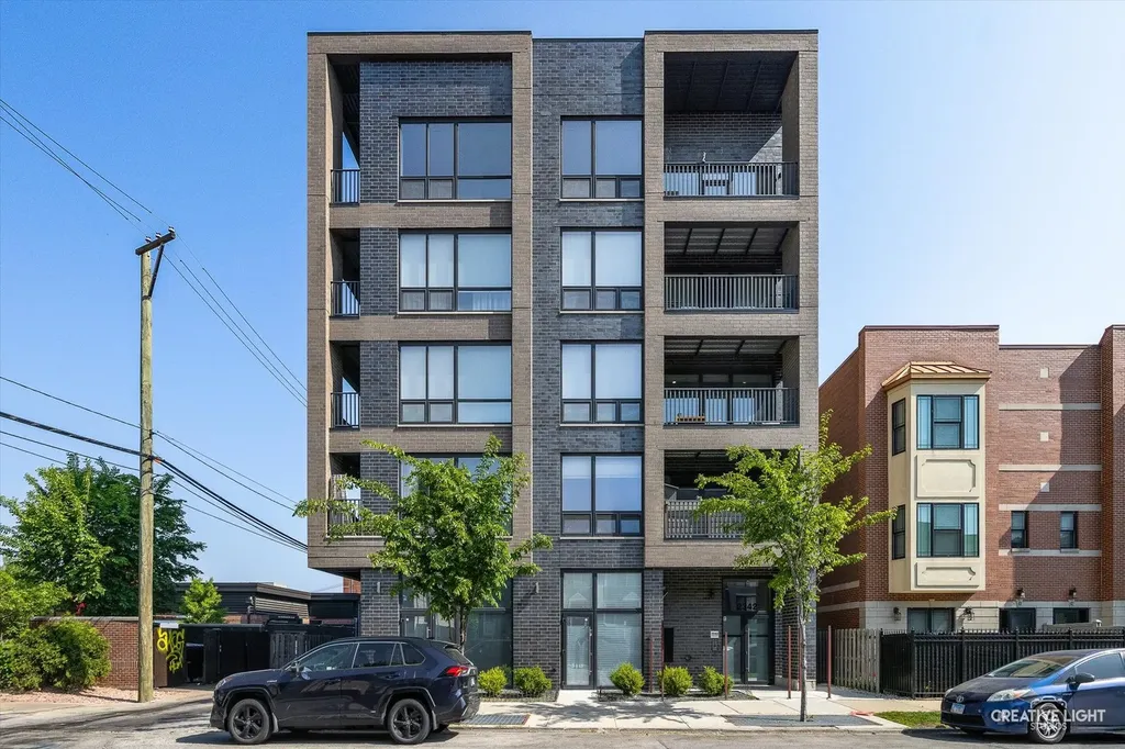 2342 West Adams Street Chicago IL 60612