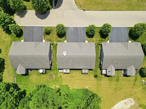 792 Brandon Wyley Drive Dixon IL 61021