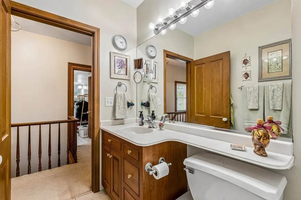 2071 Jericho Road Aurora IL 60506