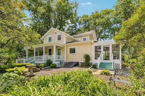 2071 Jericho Road Aurora IL 60506