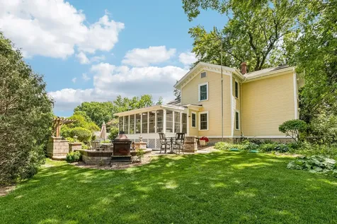 2071 Jericho Road Aurora IL 60506