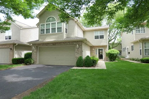 99 Townsend Circle Naperville IL 60565