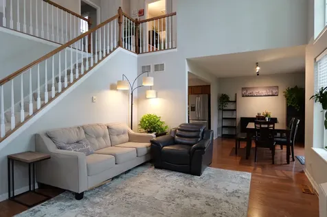 99 Townsend Circle Naperville IL 60565