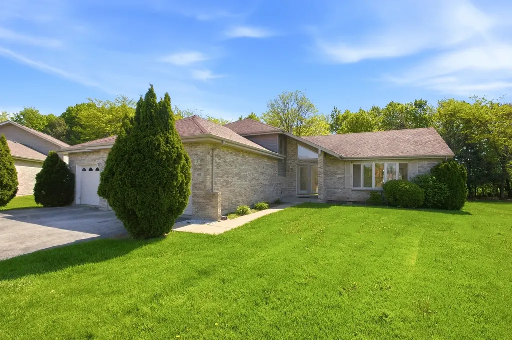 301 Providence Drive Matteson IL 60443