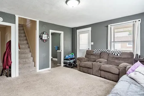 604 East Pleasant Street Belvidere IL 61008